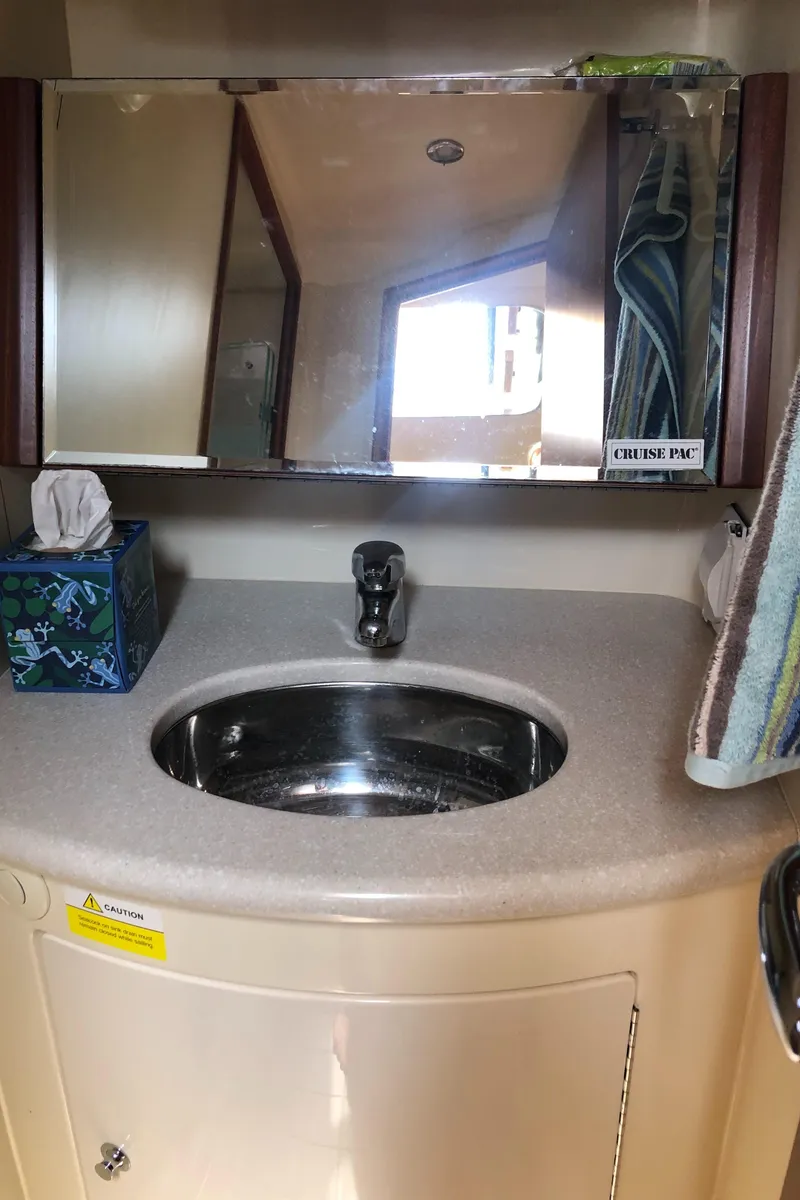 Slide: The Image of Marlow-Hunter 37 2016 - 105