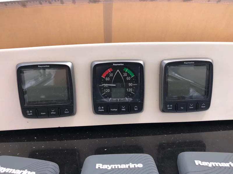 Slide: The Image of Marlow-Hunter 37 2016 - 51