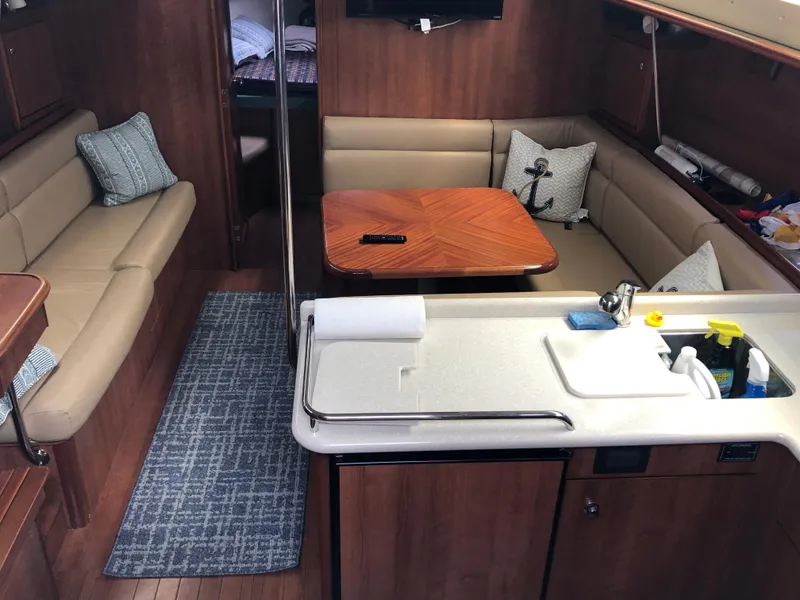 Slide: The Image of Marlow-Hunter 37 2016 - 56