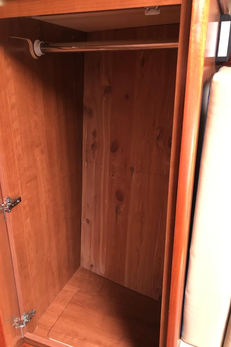 Slide: The Image of Marlow-Hunter 37 2016 - 89