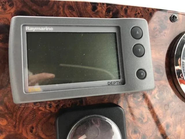 Slide: The Image of Meridian 411 Sedan 2003 - 56