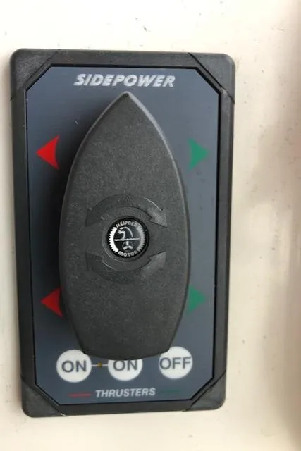 Slide: The Image of Meridian 411 Sedan 2003 - 58