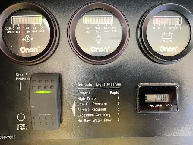 Slide: The Image of Meridian 411 Sedan 2003 - 70