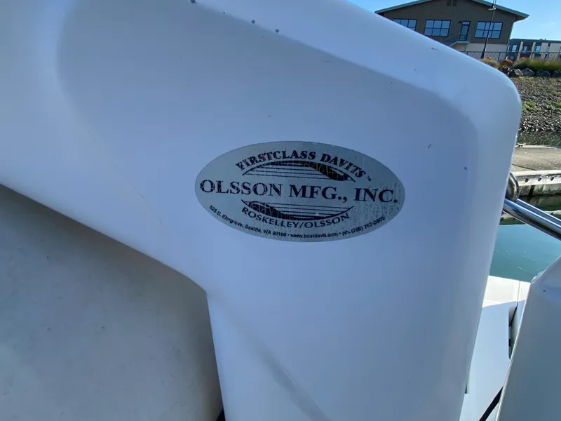 Slide: The Image of Meridian 411 Sedan 2003 - 74