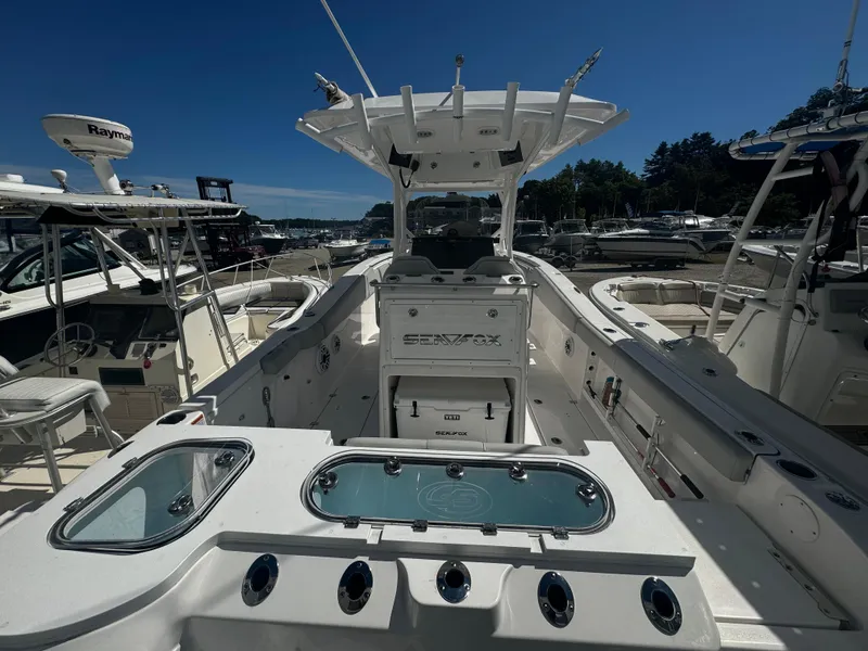 Slide: The Image of Sea Fox 288 Commander 2022 - 5