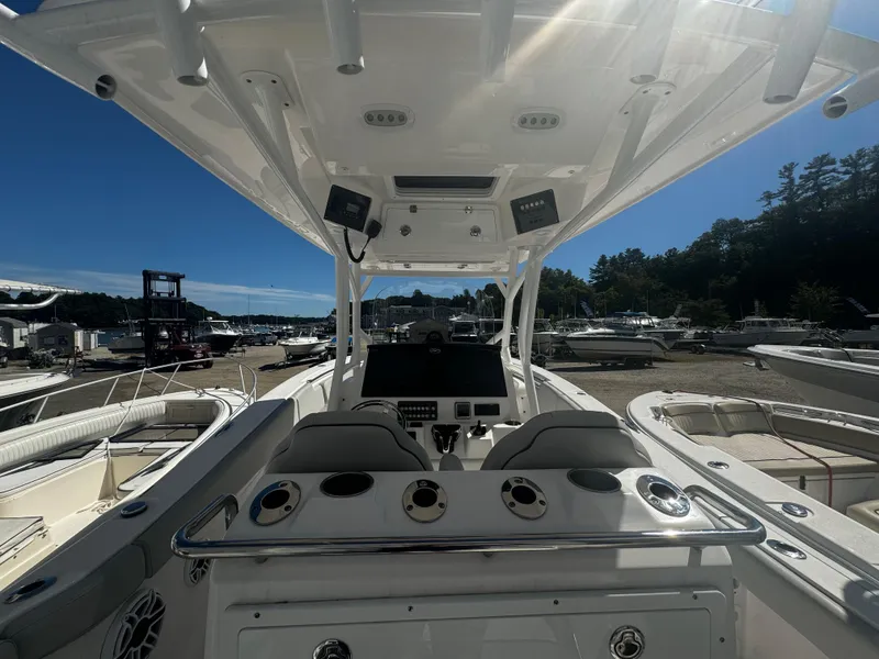 Slide: The Image of Sea Fox 288 Commander 2022 - 7