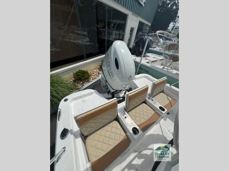 Slide: The Image of Hybrid 211 2025 - 14