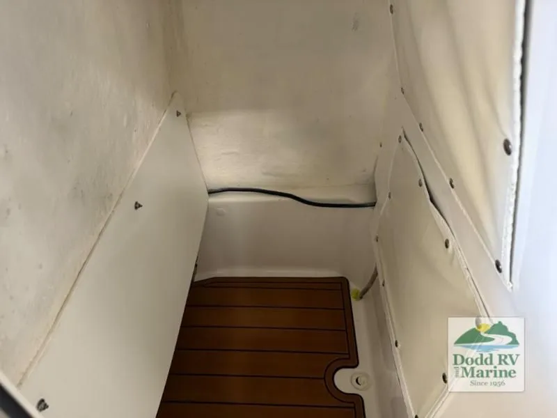 Slide: The Image of Hybrid 211 2025 - 24