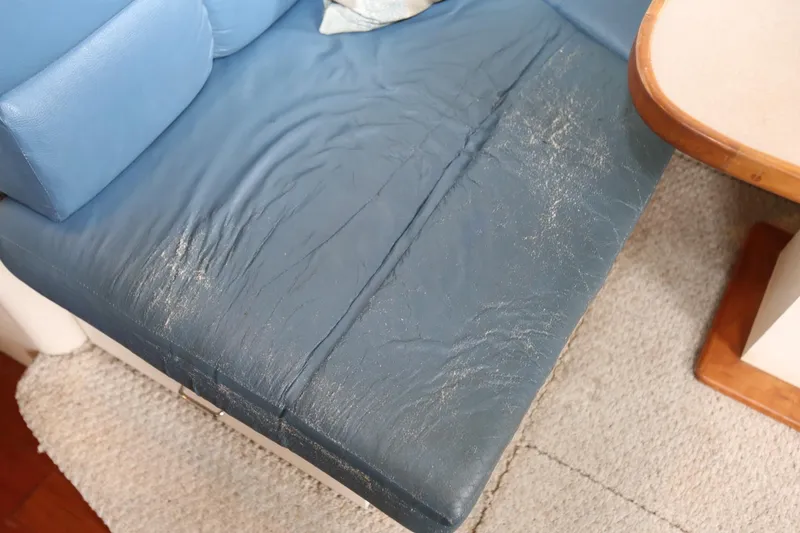 Slide: The Image of Mainship 34 Motor Yacht 1997 - 62