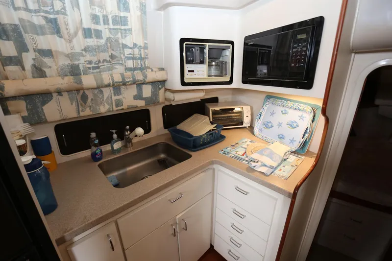 Slide: The Image of Mainship 34 Motor Yacht 1997 - 64