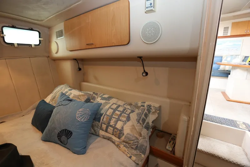 Slide: The Image of Mainship 34 Motor Yacht 1997 - 79