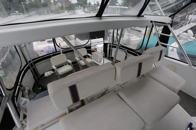 Slide: The Image of Mainship 34 Motor Yacht 1997 - 95