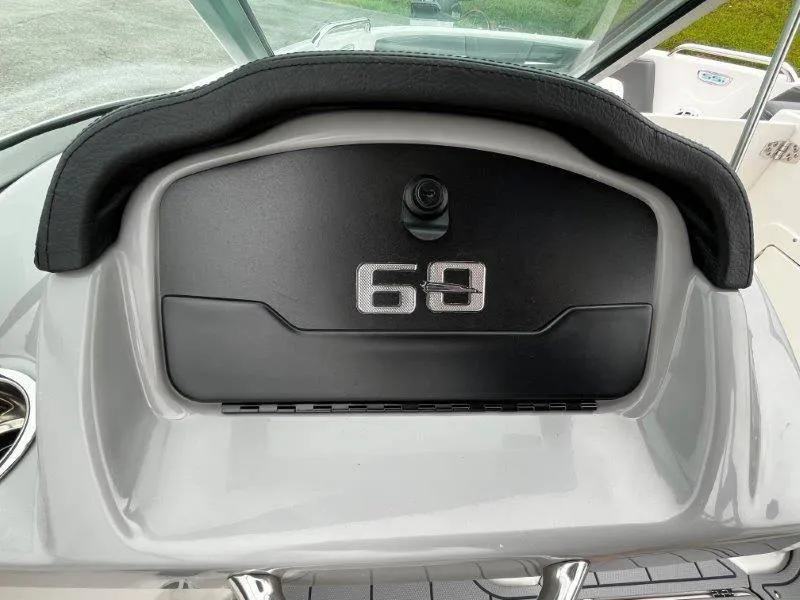 Slide: The Image of Chaparral 21 SSi Ski & Fish 2025 - 110