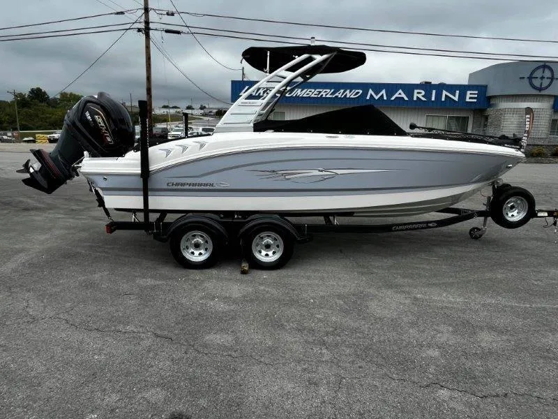 Slide: The Image of Chaparral 21 SSi Ski & Fish 2025 - 160