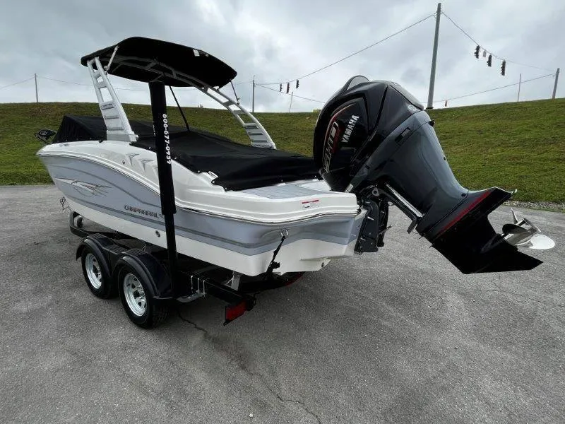 Slide: The Image of Chaparral 21 SSi Ski & Fish 2025 - 190