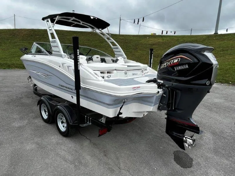 Slide: The Image of Chaparral 21 SSi Ski & Fish 2025 - 49