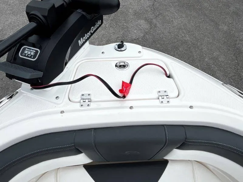 Slide: The Image of Chaparral 21 SSi Ski & Fish 2025 - 81