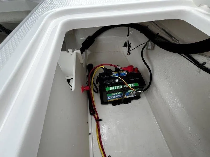 Slide: The Image of Chaparral 21 SSi Ski & Fish 2025 - 85