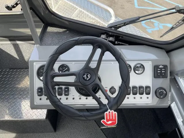 Slide: The Image of Thunder Jet 210 Luxor Limited 2025 - 28