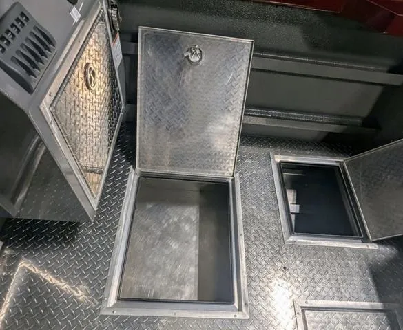 Slide: The Image of Thunder Jet Pilot 26' 2025 - 72