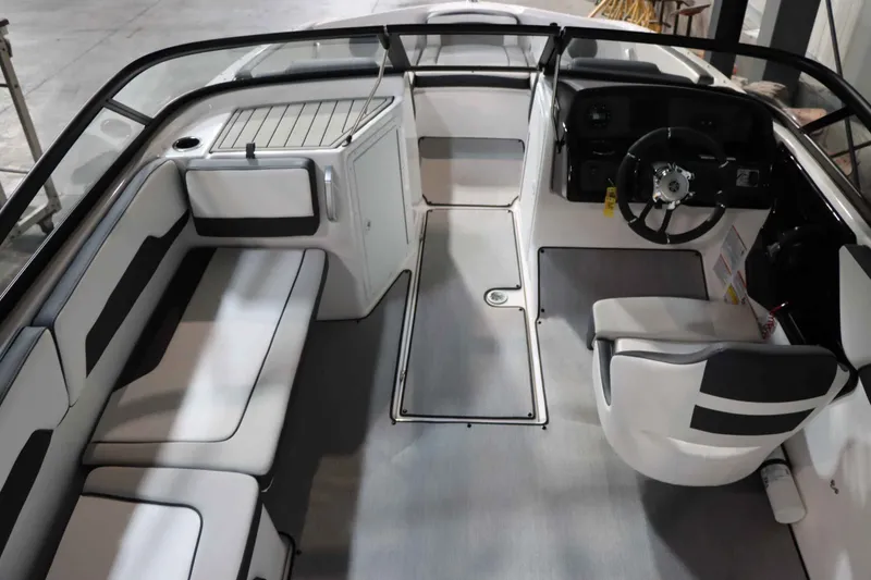 Slide: The Image of Yamaha AR195 2025 - 11