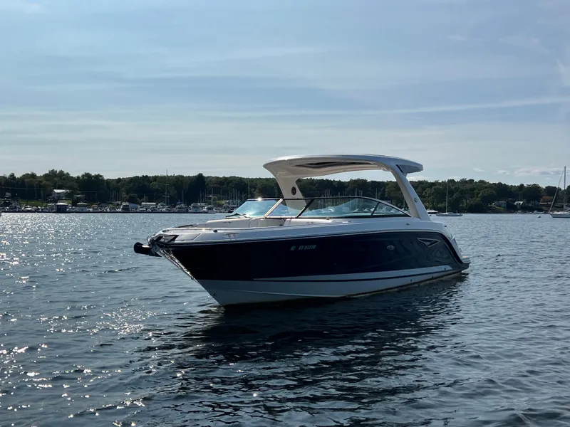 Slide: The Image of Sea Ray SLX 310 2019 - 57