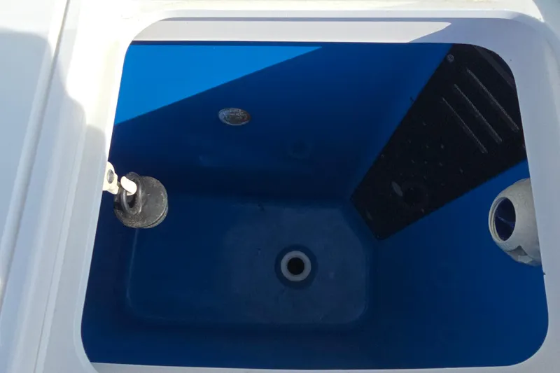 Slide: The Image of Livewell compartment of 2018 Everglades 273 Center Console boat. - 36