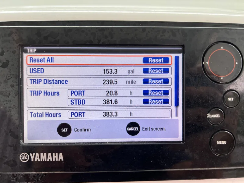 Slide: The Image of Yamaha boat display showing trip data: fuel used, distance, and hours for Everglades 273CC. - 9
