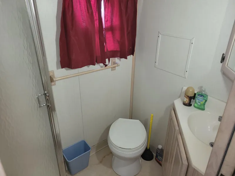 Slide: The Image of Fun Country VIP 65' Houseboat 1999 - 25