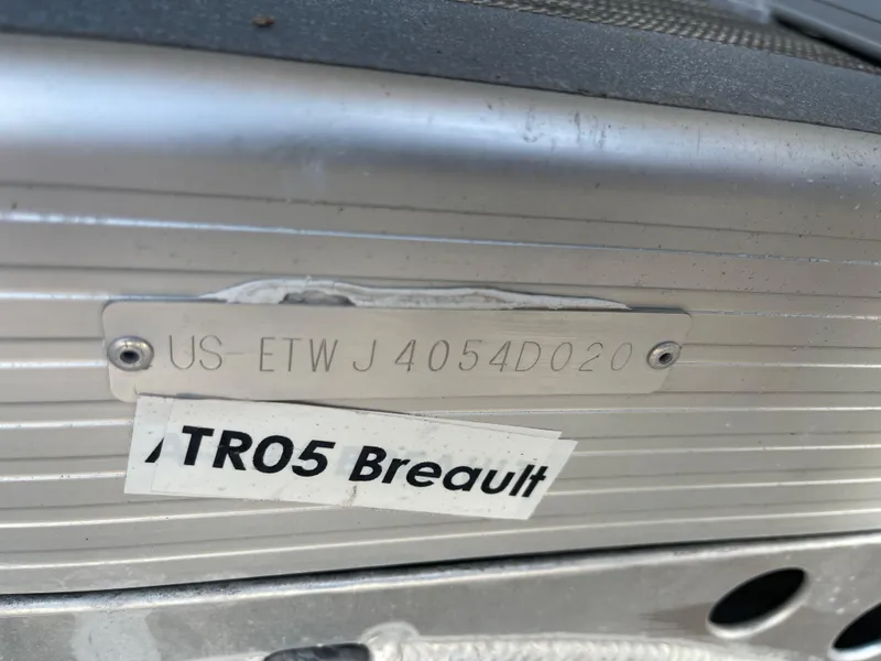 Slide: The Image of 2020 Bennington SX 23 SXSR boat identification plate with serial number. - 14