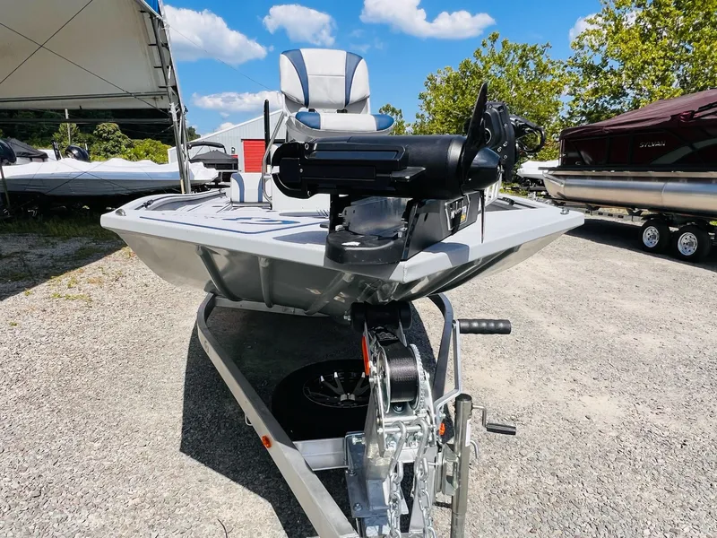 Slide: The Image of G3 Gator Tough 20CCJ DLX - IN STOCK 2025 - 28