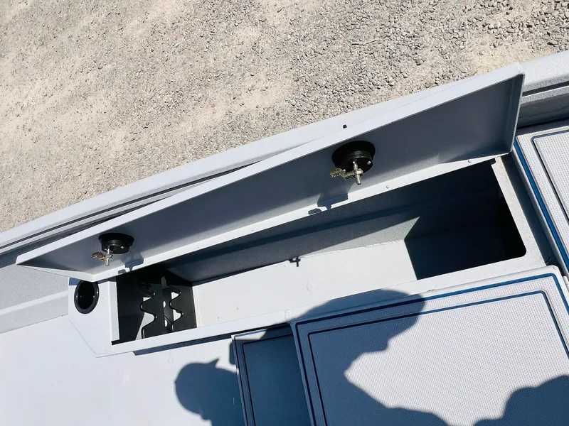 Slide: The Image of G3 Gator Tough 20CCJ DLX - IN STOCK 2025 - 36