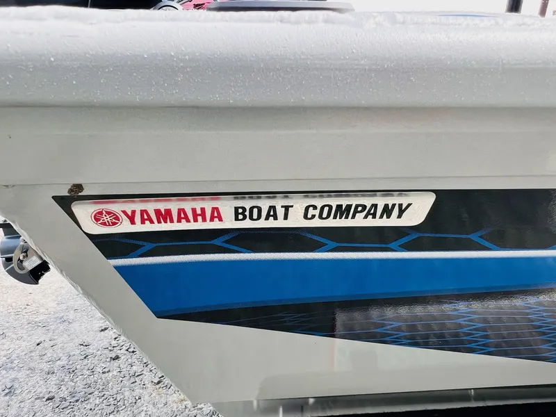 Slide: The Image of G3 Gator Tough 20CCJ DLX - IN STOCK 2025 - 39