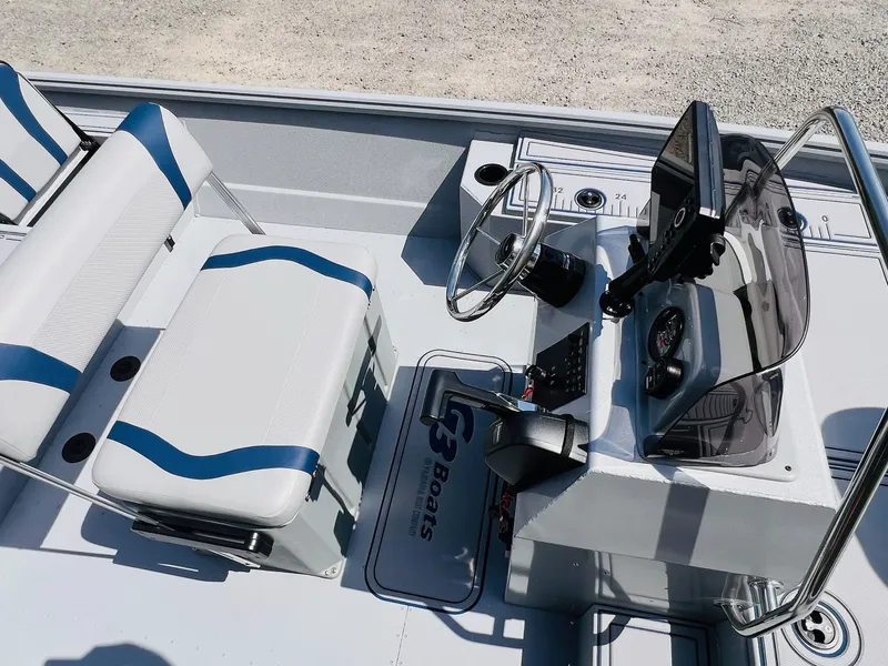 Slide: The Image of G3 Gator Tough 20CCJ DLX - IN STOCK 2025 - 6