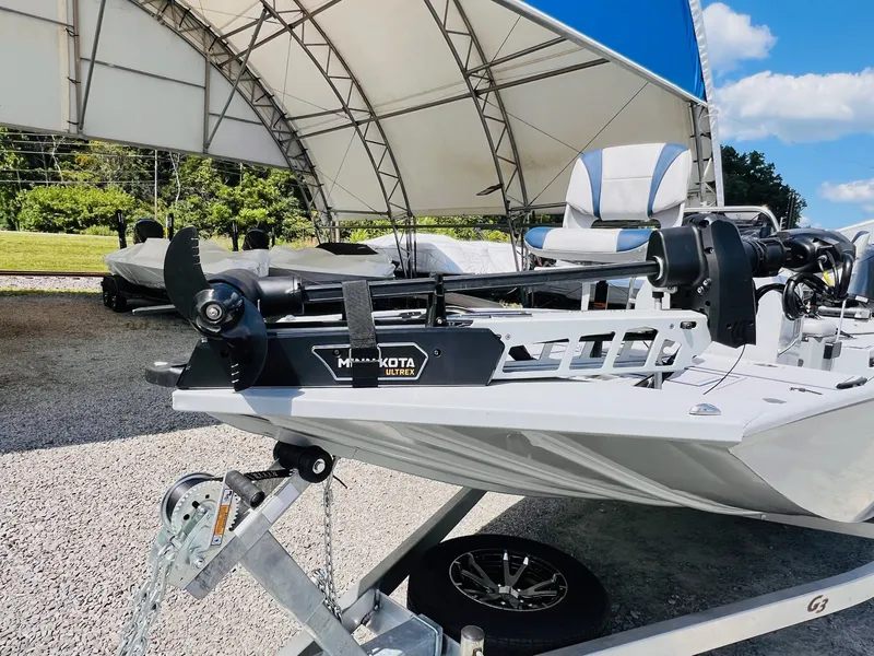 Slide: The Image of G3 Gator Tough 20CCJ DLX - IN STOCK 2025 - 7