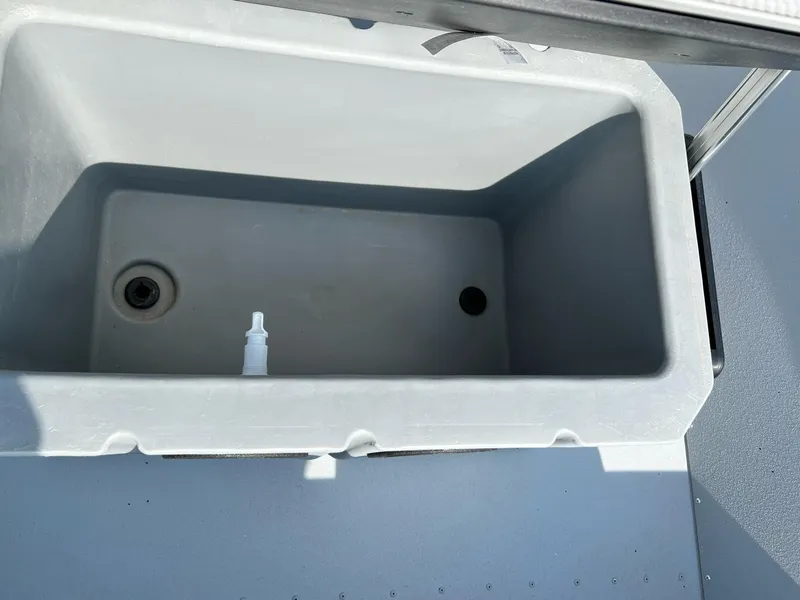 Slide: The Image of G3 17 CCJ DLX 2025 - 31