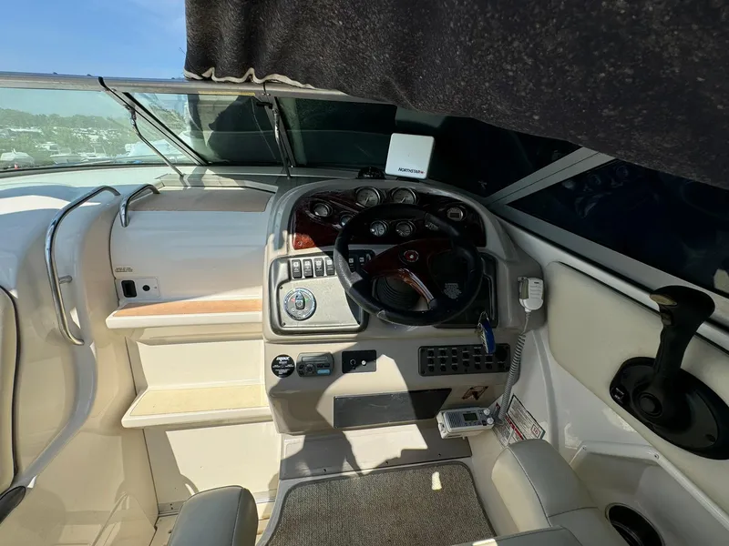 Slide: The Image of Monterey 270 Cruiser 2007 - 10