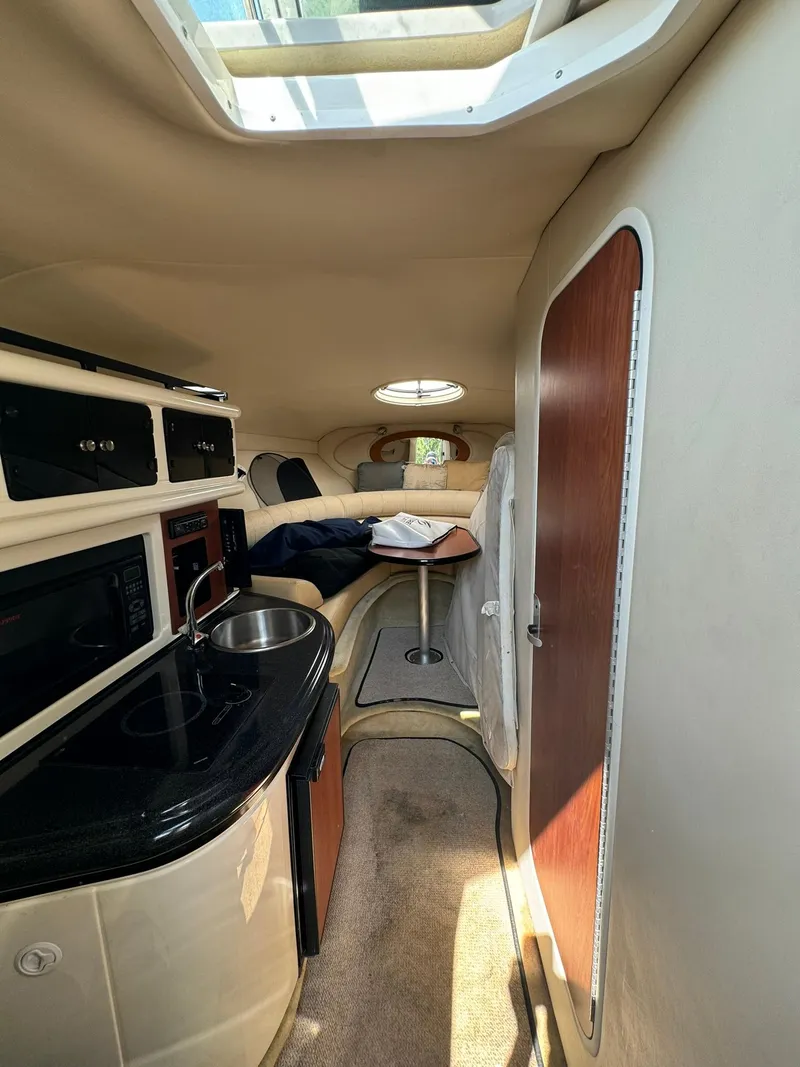 Slide: The Image of Monterey 270 Cruiser 2007 - 15