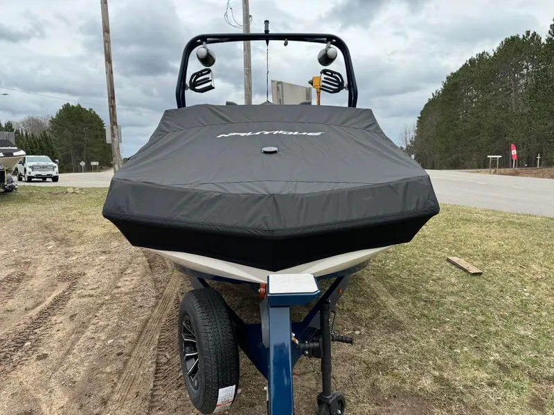 Slide: The Image of Nautique GS20 2024 - 11