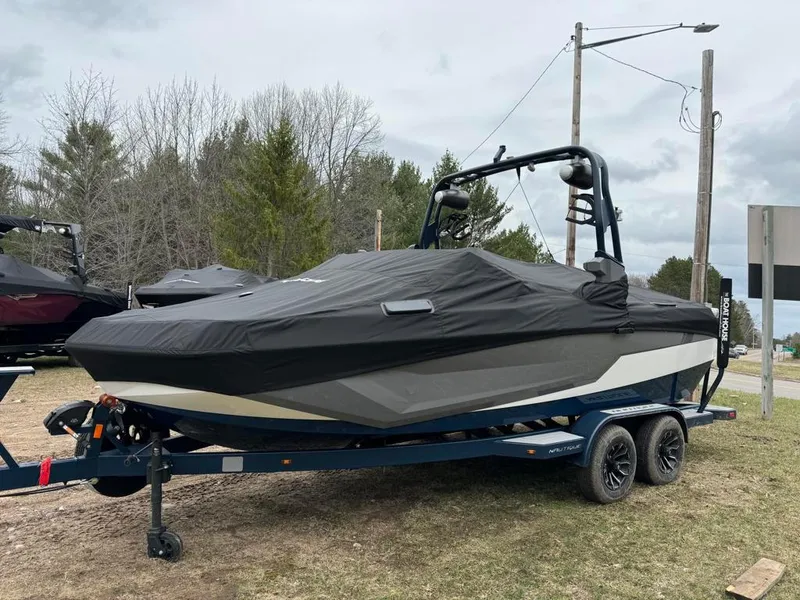 Slide: The Image of Nautique GS20 2024 - 12