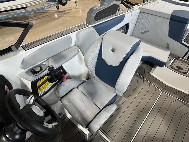 Slide: The Image of Nautique GS20 2024 - 26