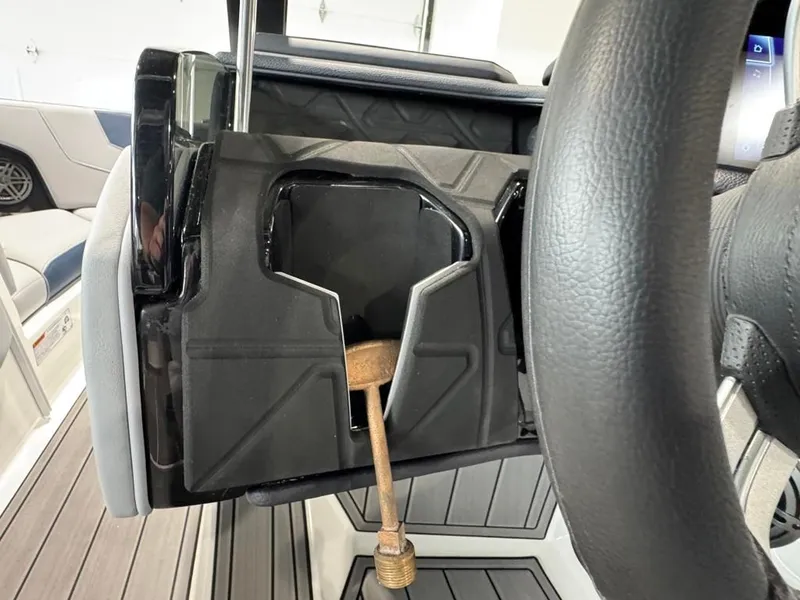 Slide: The Image of Nautique GS20 2024 - 30