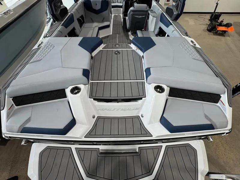 Slide: The Image of Nautique GS20 2024 - 39