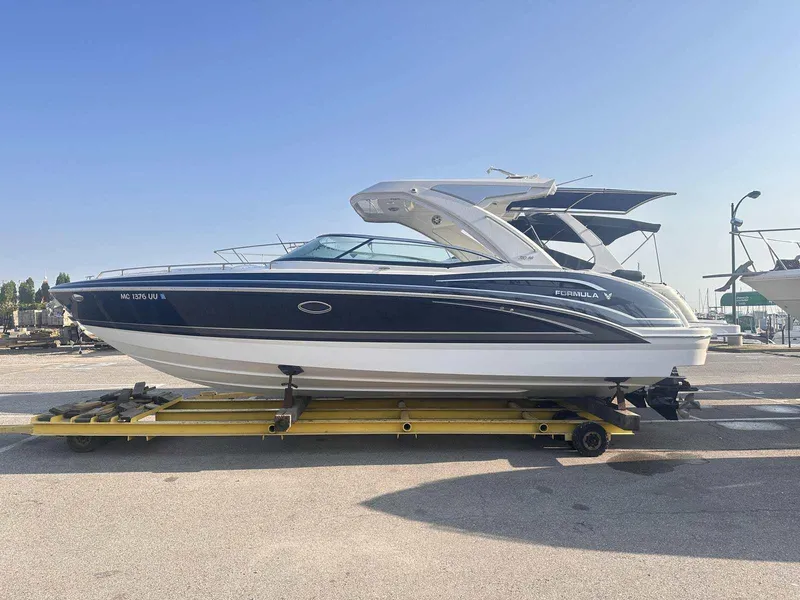 Slide: The Image of Formula 310 Bowrider I/O 2022 - 0