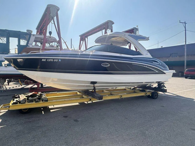 Slide: The Image of Formula 310 Bowrider I/O 2022 - 1