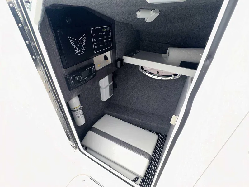 Slide: The Image of Formula 310 Bowrider I/O 2022 - 31