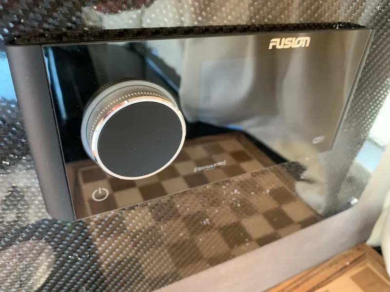 Slide: The Image of Marquis 420 Sport Coupe 2009 - 33