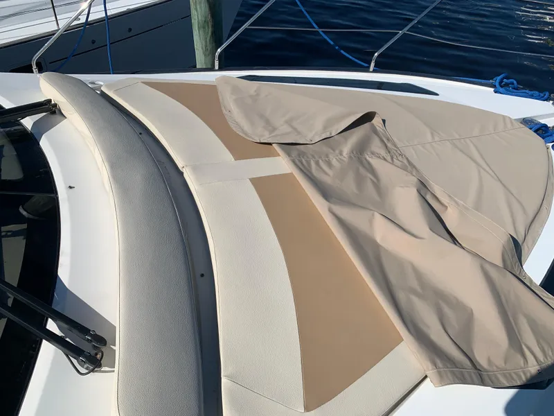 Slide: The Image of Marquis 420 Sport Coupe 2009 - 53