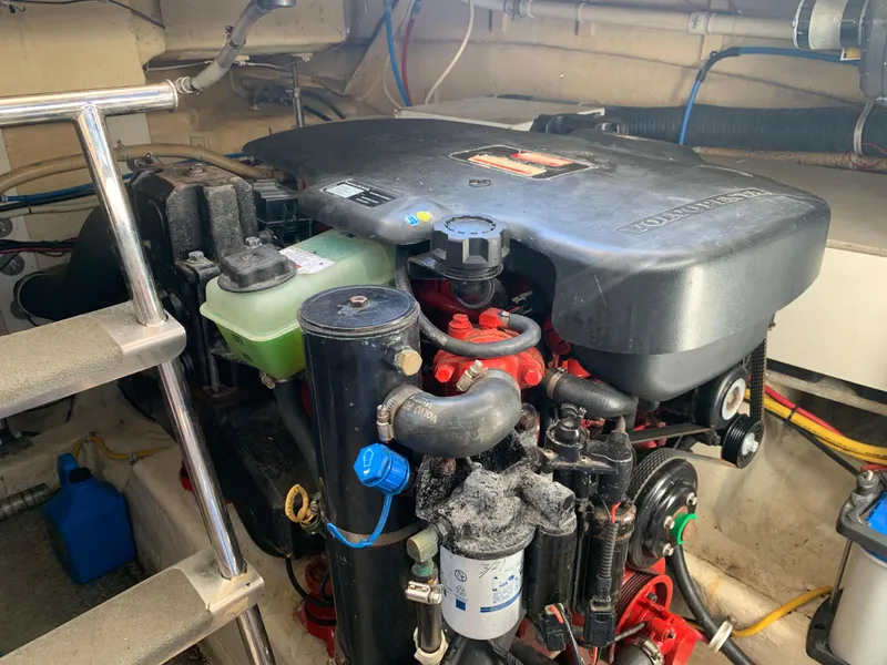 Slide: The Image of Marquis 420 Sport Coupe 2009 - 58