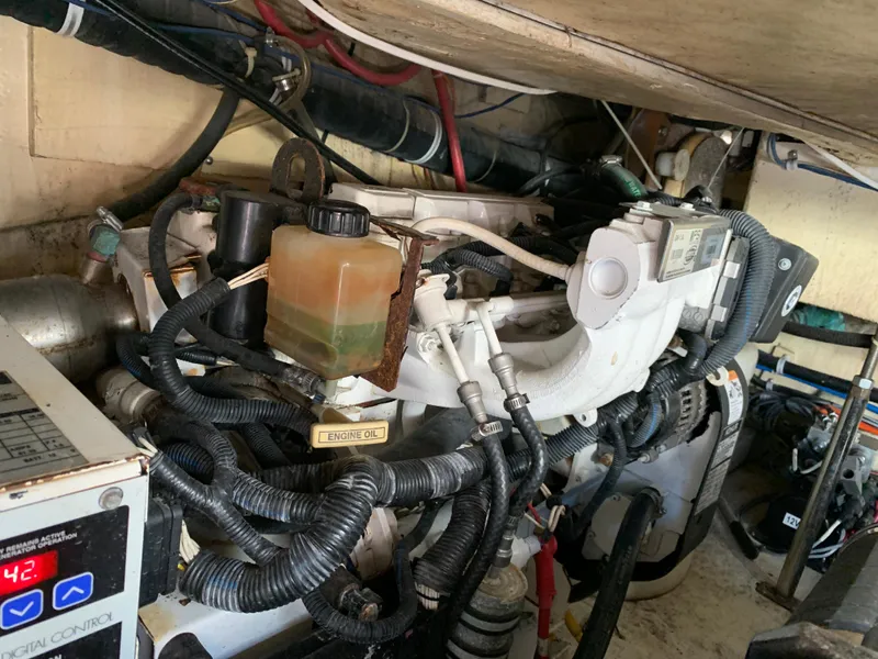 Slide: The Image of Marquis 420 Sport Coupe 2009 - 66